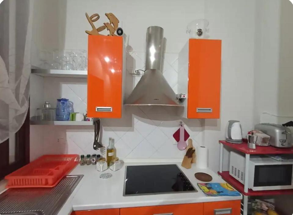 Castello Camera Privata, Nell'Appartamento Condiviso Cagliari Exteriör bild