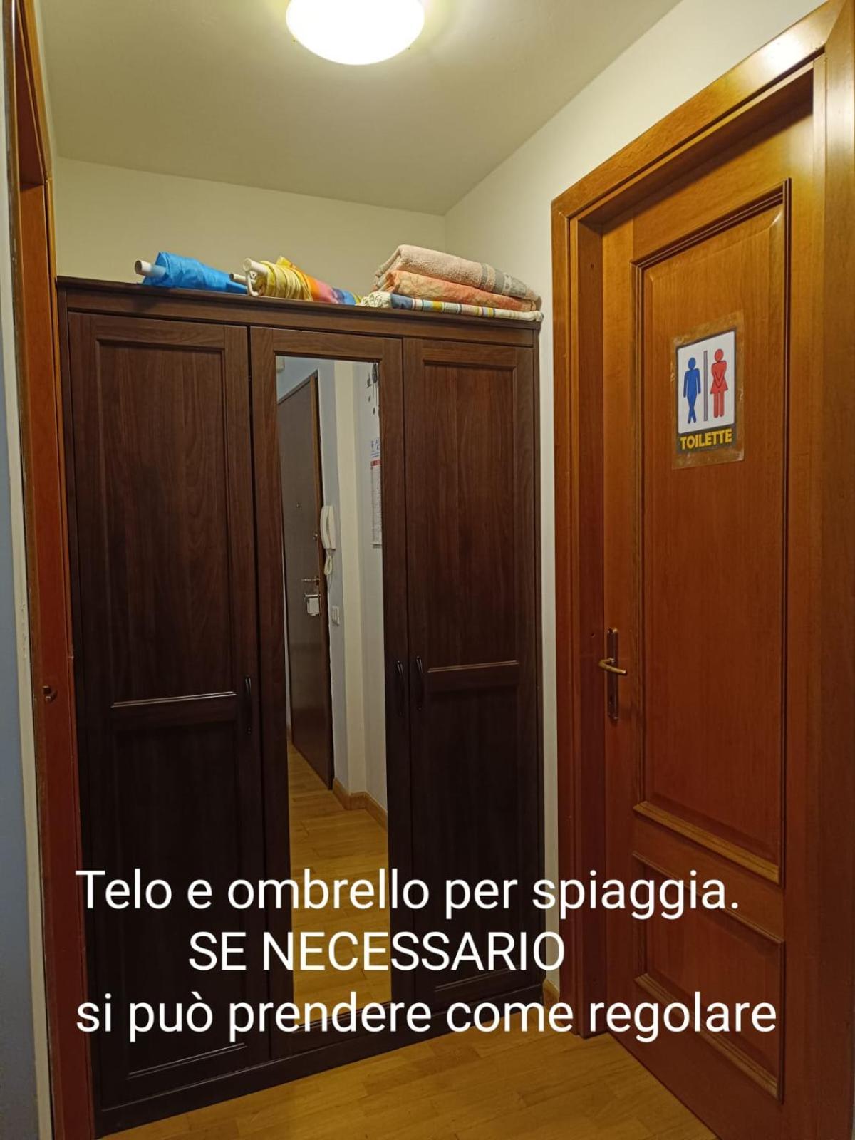 Castello Camera Privata, Nell'Appartamento Condiviso Cagliari Exteriör bild